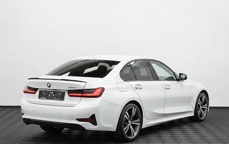 BMW 3 серия, 2017 год, 1 845 000 рублей, 2 фотография