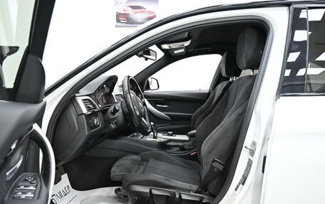 BMW 3 серия, 2017 год, 1 845 000 рублей, 16 фотография