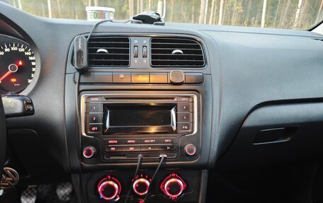 Volkswagen Polo VI (EU Market), 2013 год, 630 000 рублей, 15 фотография