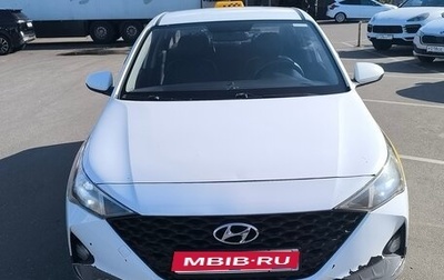 Hyundai Solaris II рестайлинг, 2020 год, 1 250 000 рублей, 1 фотография