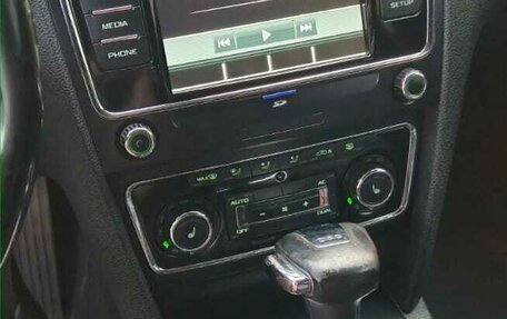 Skoda Superb III рестайлинг, 2010 год, 450 000 рублей, 6 фотография