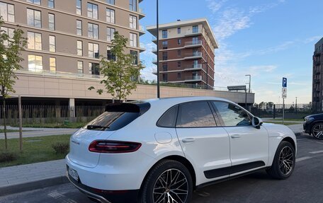 Porsche Macan I рестайлинг, 2017 год, 2 630 000 рублей, 2 фотография