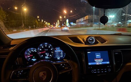 Porsche Macan I рестайлинг, 2017 год, 2 630 000 рублей, 20 фотография