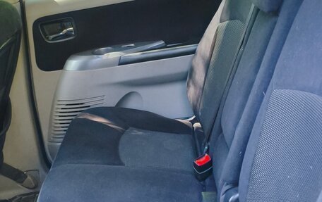 Mitsubishi Grandis, 2008 год, 850 000 рублей, 20 фотография