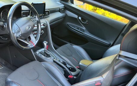 Hyundai Veloster II, 2018 год, 1 799 000 рублей, 10 фотография