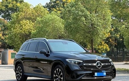 Mercedes-Benz GLC, 2024 год, 6 090 000 рублей, 2 фотография