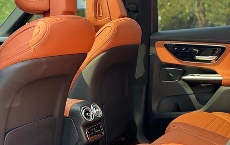 Mercedes-Benz GLC, 2024 год, 6 090 000 рублей, 13 фотография