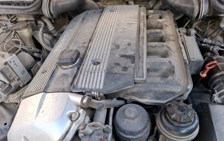 BMW 5 серия, 1999 год, 560 000 рублей, 14 фотография