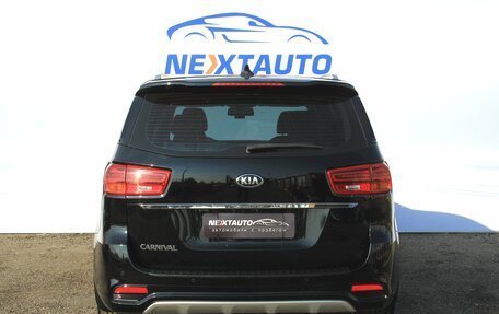 KIA Carnival III, 2019 год, 2 940 300 рублей, 5 фотография