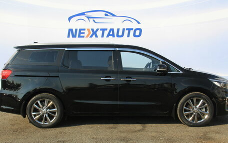 KIA Carnival III, 2019 год, 2 940 300 рублей, 8 фотография