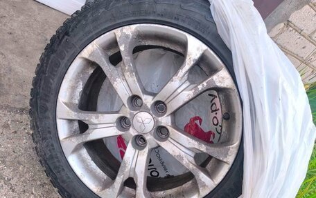 Mitsubishi Outlander III рестайлинг 3, 2013 год, 1 200 000 рублей, 23 фотография