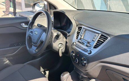 Hyundai Solaris II рестайлинг, 2020 год, 1 490 000 рублей, 13 фотография