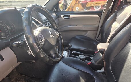 Mitsubishi Pajero Sport II рестайлинг, 2009 год, 1 350 000 рублей, 3 фотография