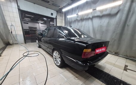 BMW 5 серия, 1991 год, 260 000 рублей, 2 фотография