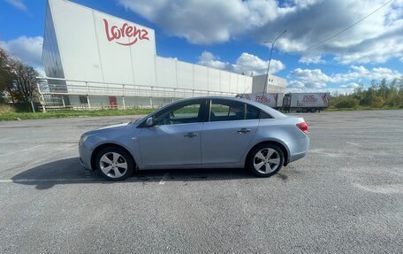 Chevrolet Cruze II, 2011 год, 600 000 рублей, 2 фотография
