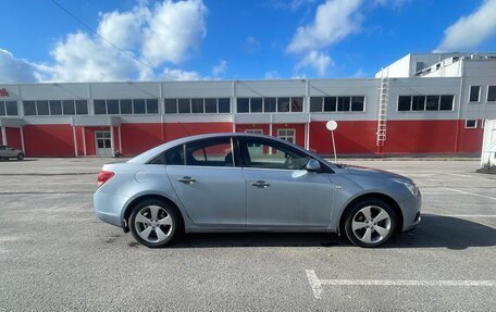Chevrolet Cruze II, 2011 год, 600 000 рублей, 3 фотография