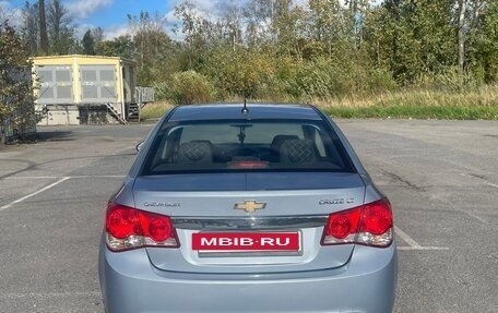 Chevrolet Cruze II, 2011 год, 600 000 рублей, 4 фотография