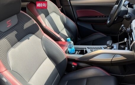 Geely Coolray I, 2023 год, 1 890 000 рублей, 8 фотография