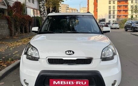 KIA Soul I рестайлинг, 2011 год, 700 000 рублей, 3 фотография