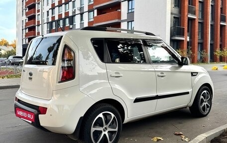 KIA Soul I рестайлинг, 2011 год, 700 000 рублей, 4 фотография