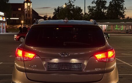 Hyundai ix35 I рестайлинг, 2014 год, 1 500 000 рублей, 9 фотография