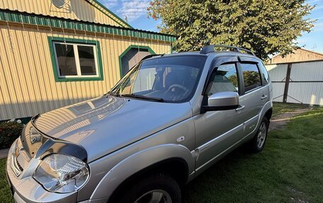 Chevrolet Niva I рестайлинг, 2012 год, 650 000 рублей, 8 фотография