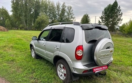 Chevrolet Niva I рестайлинг, 2012 год, 650 000 рублей, 4 фотография
