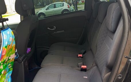 Renault Scenic III, 2009 год, 560 000 рублей, 16 фотография