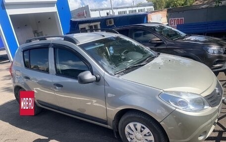 Renault Sandero I, 2010 год, 520 000 рублей, 2 фотография