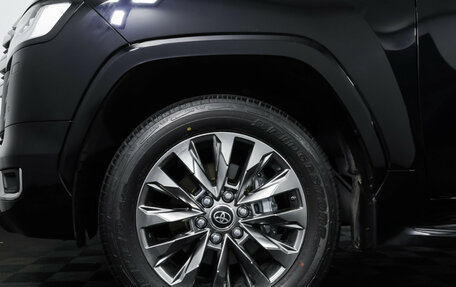 Toyota Land Cruiser, 2025 год, 12 890 000 рублей, 31 фотография