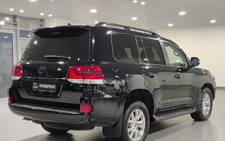 Toyota Land Cruiser 200, 2018 год, 6 747 000 рублей, 6 фотография