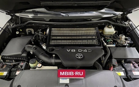 Toyota Land Cruiser 200, 2018 год, 6 747 000 рублей, 11 фотография