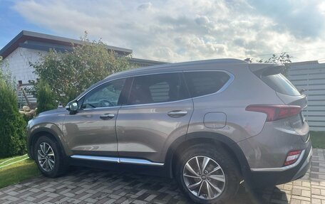 Hyundai Santa Fe IV, 2018 год, 2 500 000 рублей, 3 фотография