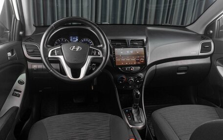 Hyundai Solaris II рестайлинг, 2014 год, 1 079 000 рублей, 6 фотография