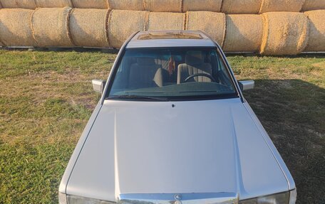 Mercedes-Benz 190 (W201), 1983 год, 430 000 рублей, 4 фотография