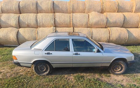 Mercedes-Benz 190 (W201), 1983 год, 430 000 рублей, 8 фотография