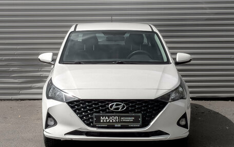 Hyundai Solaris II рестайлинг, 2022 год, 1 480 000 рублей, 2 фотография
