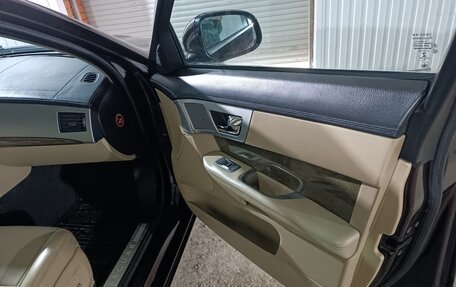 Jaguar XF I рестайлинг, 2012 год, 990 000 рублей, 8 фотография