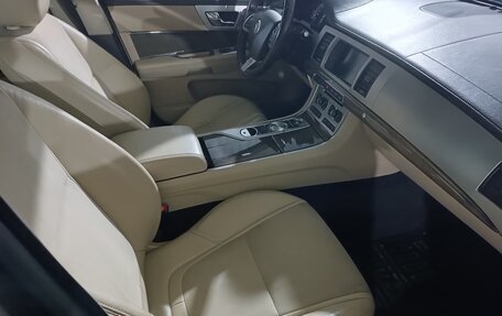 Jaguar XF I рестайлинг, 2012 год, 990 000 рублей, 9 фотография