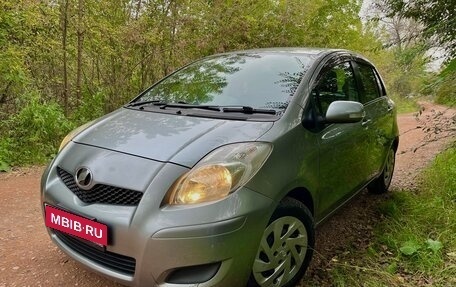 Toyota Vitz, 2010 год, 605 000 рублей, 3 фотография