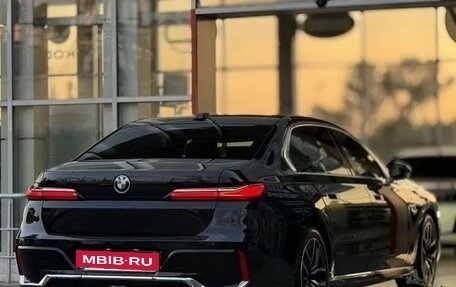 BMW 7 серия, 2023 год, 9 999 999 рублей, 5 фотография