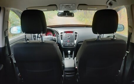KIA cee'd I рестайлинг, 2011 год, 695 000 рублей, 7 фотография