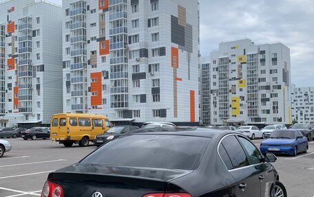 Volkswagen Passat B6, 2006 год, 550 000 рублей, 6 фотография