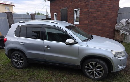 Volkswagen Tiguan I, 2009 год, 850 000 рублей, 2 фотография