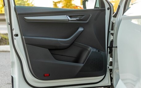 Skoda Karoq I, 2022 год, 2 748 000 рублей, 30 фотография