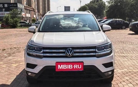 Volkswagen Tharu, 2022 год, 1 410 000 рублей, 2 фотография