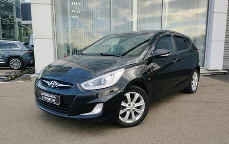 Hyundai Solaris II рестайлинг, 2013 год, 760 000 рублей, 2 фотография