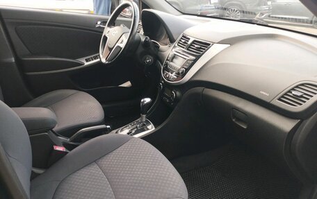 Hyundai Solaris II рестайлинг, 2013 год, 760 000 рублей, 7 фотография