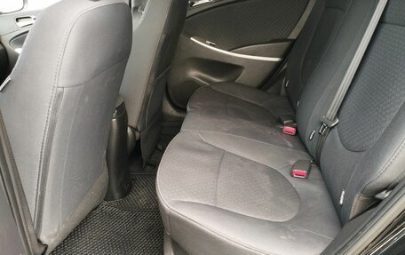 Hyundai Solaris II рестайлинг, 2013 год, 760 000 рублей, 12 фотография