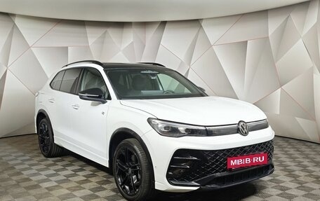 Volkswagen Tiguan, 2025 год, 4 373 000 рублей, 3 фотография